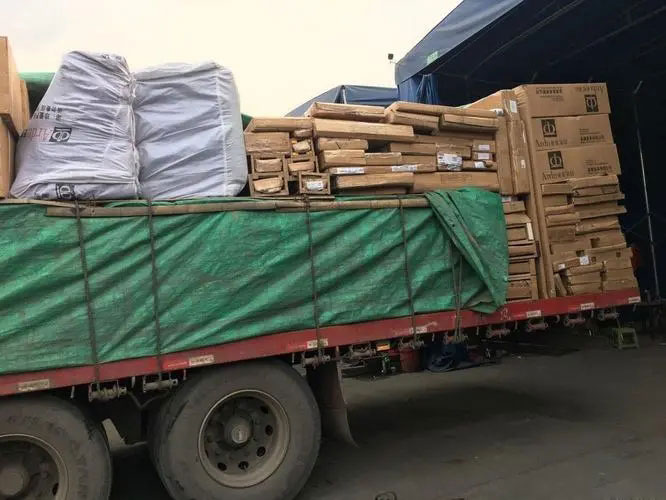青冈家具托运